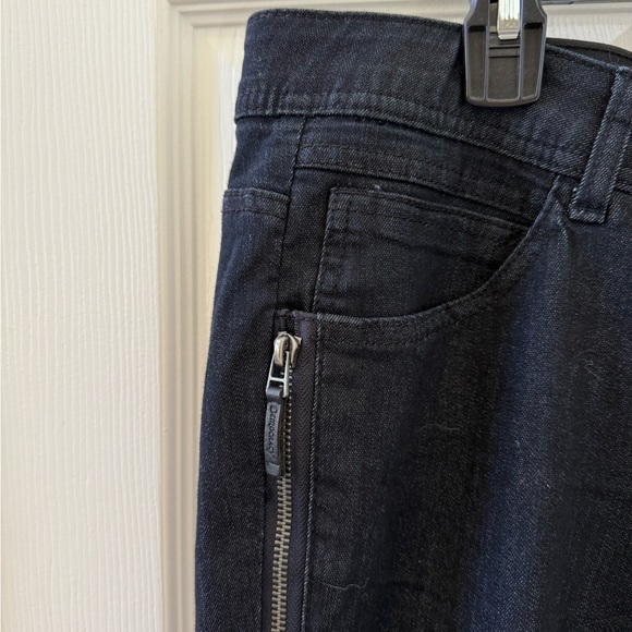 Democracy Women's Dark Indigo Skinny Jeans - Picture 5 of 6